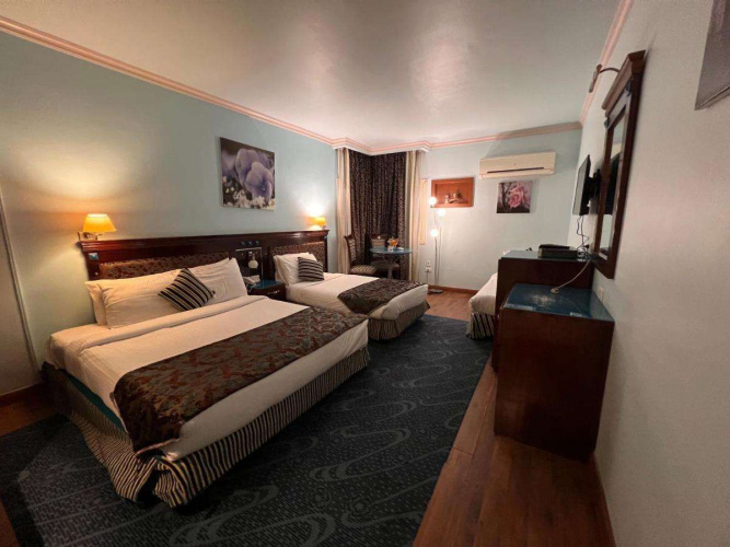 Santana Hotel