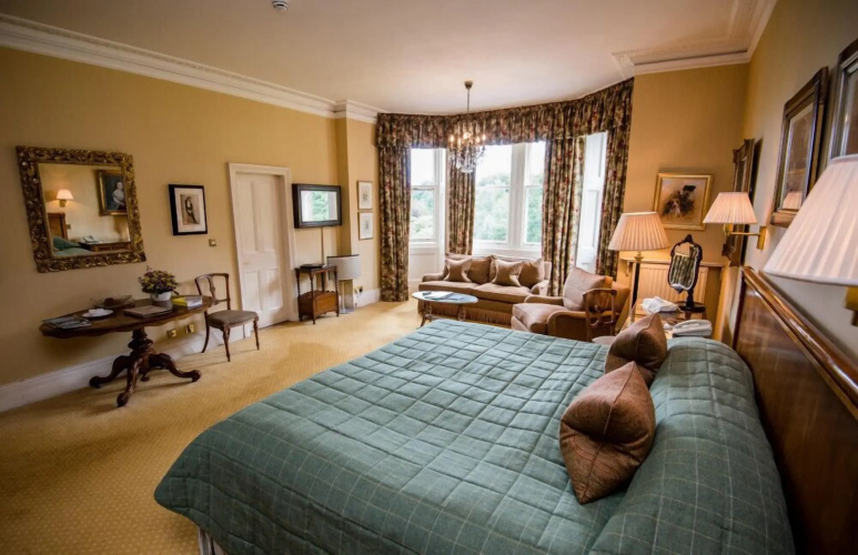 Inverlochy Castle