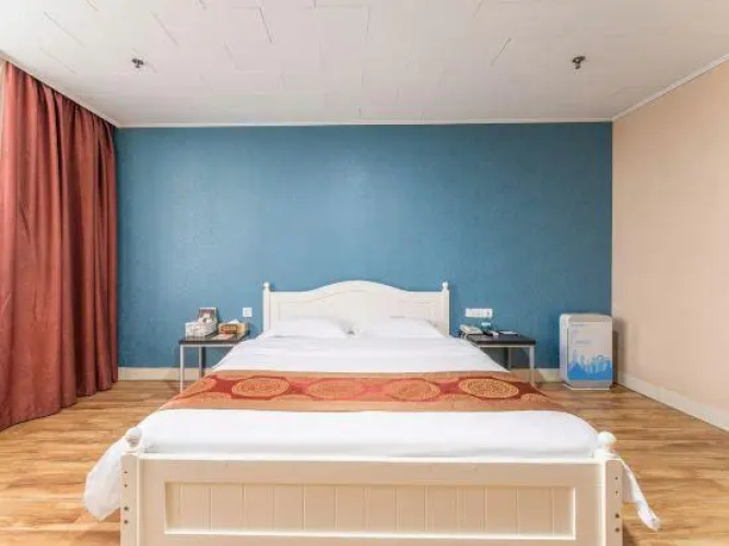 HQ Yueke Hotel