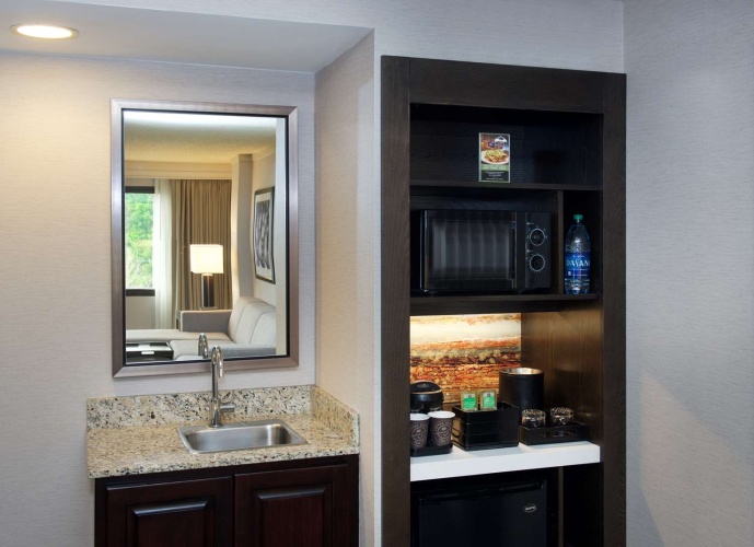 Embassy Suites by Hilton Portland Tigard photo 38