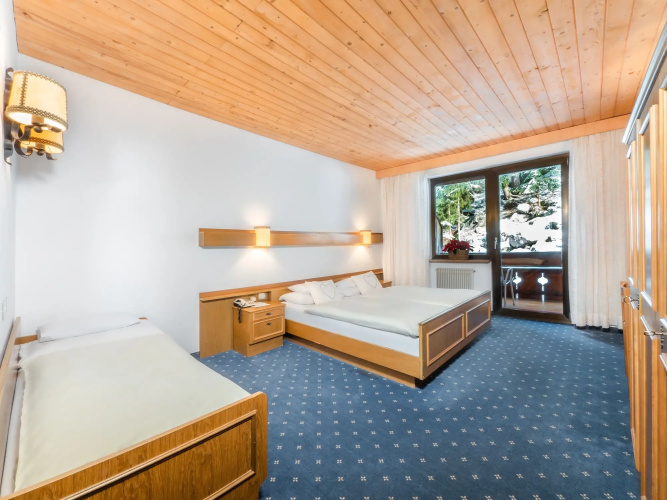 Hotel Pontives