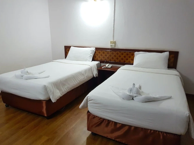Deluxe Twin room with balcony