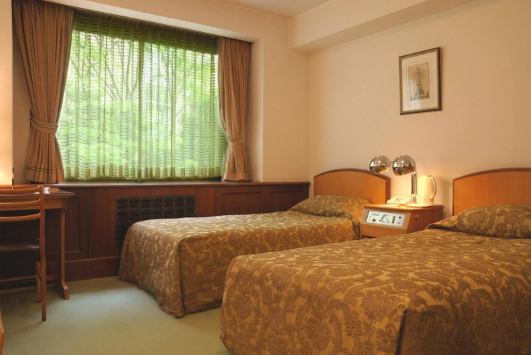Hilltop Hotel