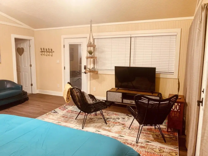 La Pluma Retreat With Guadalupe River Access