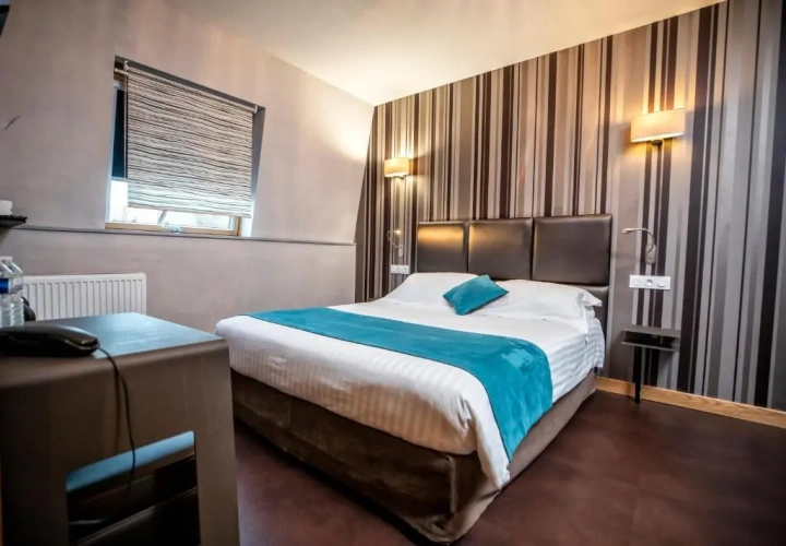 Prestige room