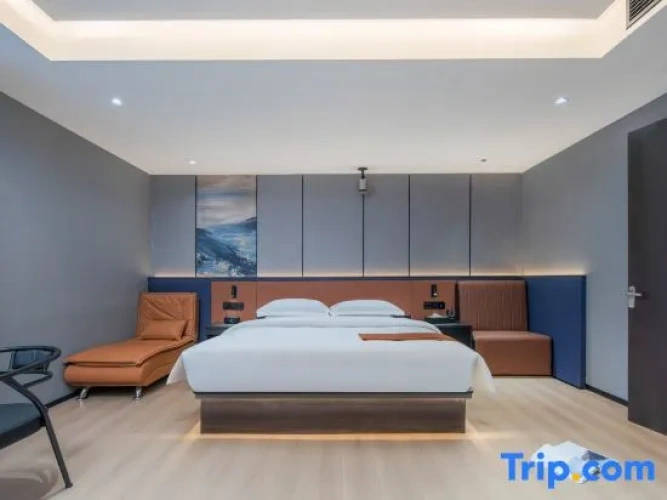 Luxury Family Suite