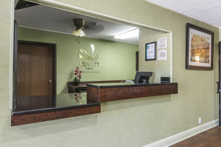 Quality Inn