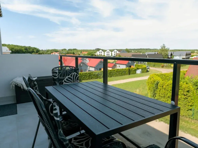 Comfortable Apartment, 2 Bedrooms, Terrace, Rewal