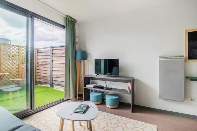 Superbe studio terrasse proche Bordeaux