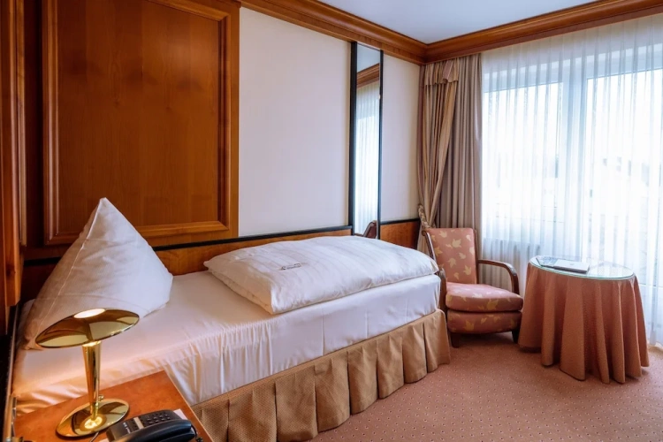 Comfort Double room with view