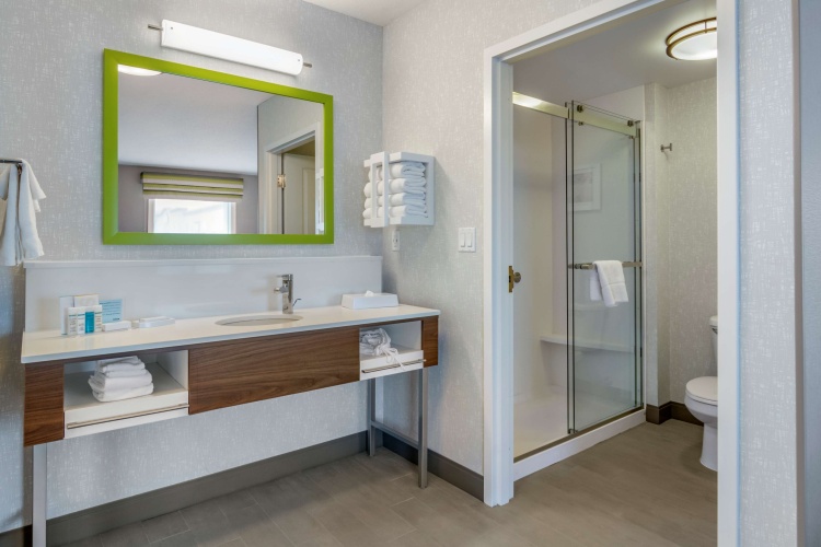 Hampton Inn & Suites by Hilton Edmonton/West photo 9