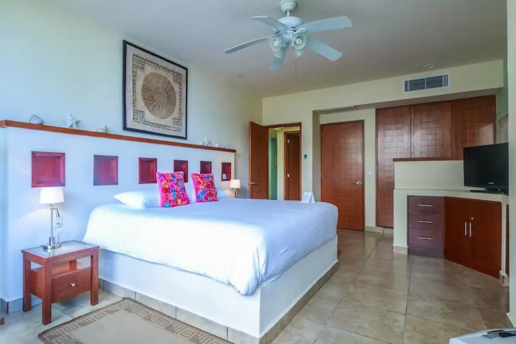 Ixchel 2BD suite by Skyrun