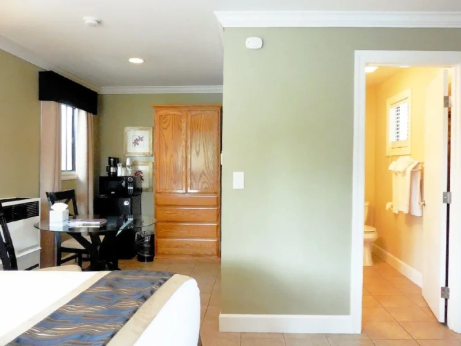 Double Cottage