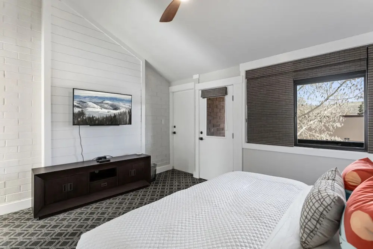 Park Ave by Luxury Mountain Destinations