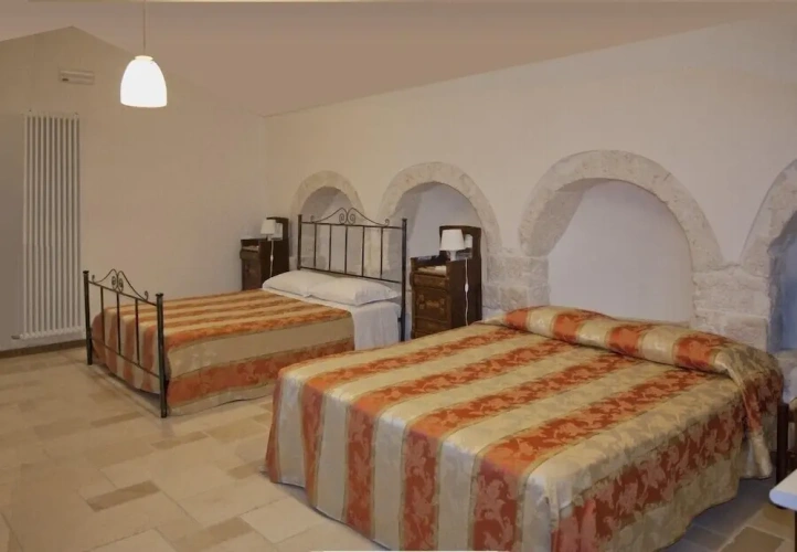 Classic Quadruple room with balcony