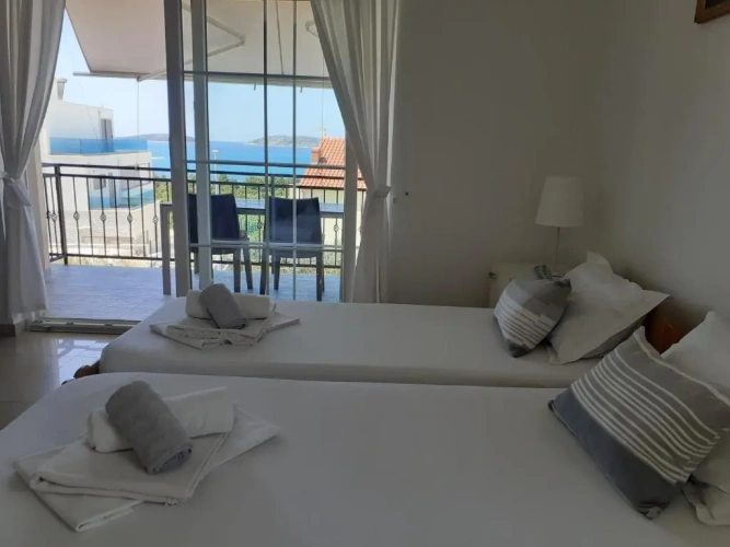 Studio with sea view
