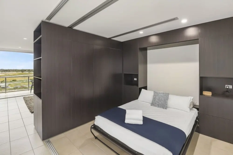 1 Bedroom Apartment with balcony