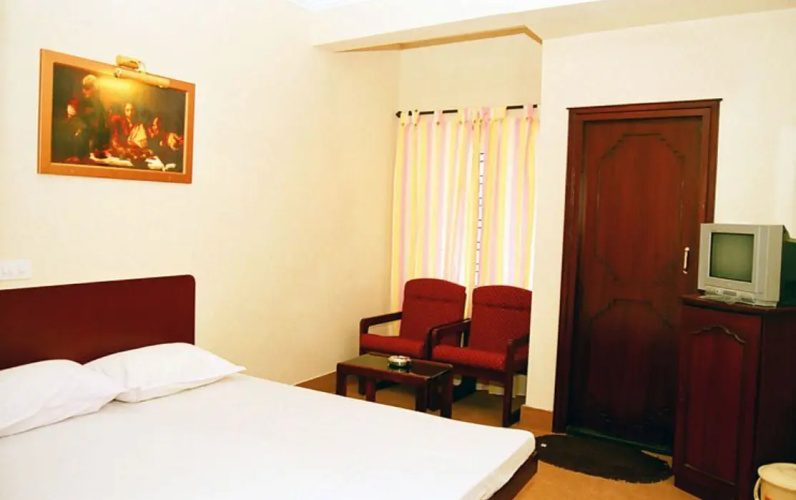 Chandragiri Inn