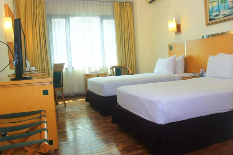 Mega Anggrek Hotel & Convention