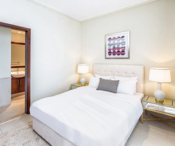 2 Bedrooms Deluxe Apartment with balcony and with canal view