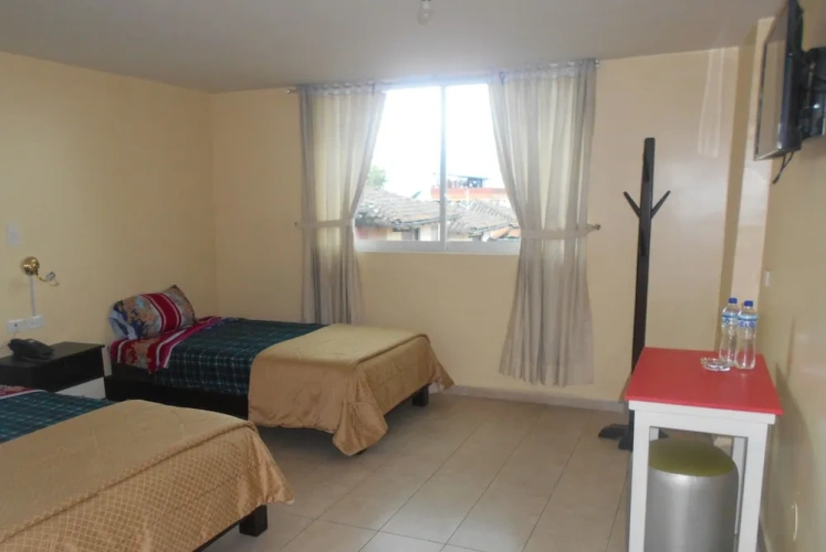 1 Bedroom Standard Triple Family room with city view