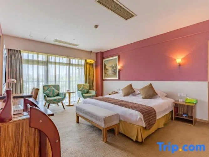 Deluxe Double Suite
