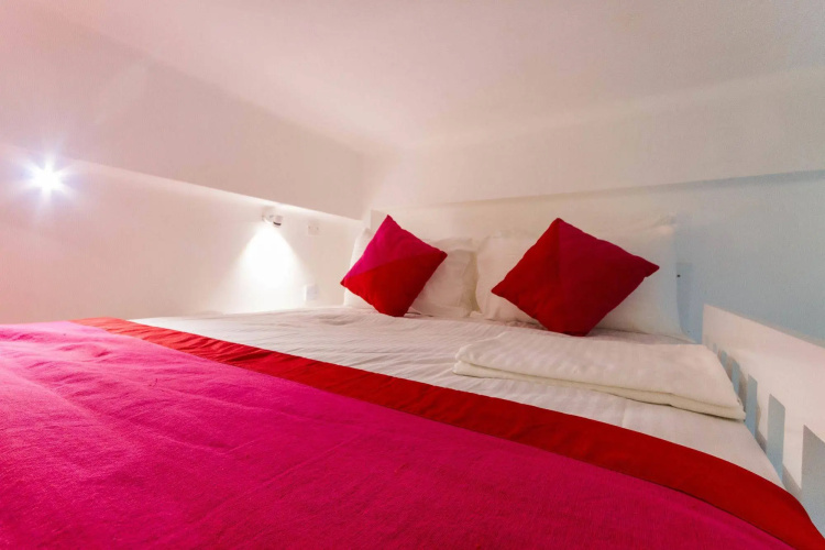 T&V Boutique Hostel