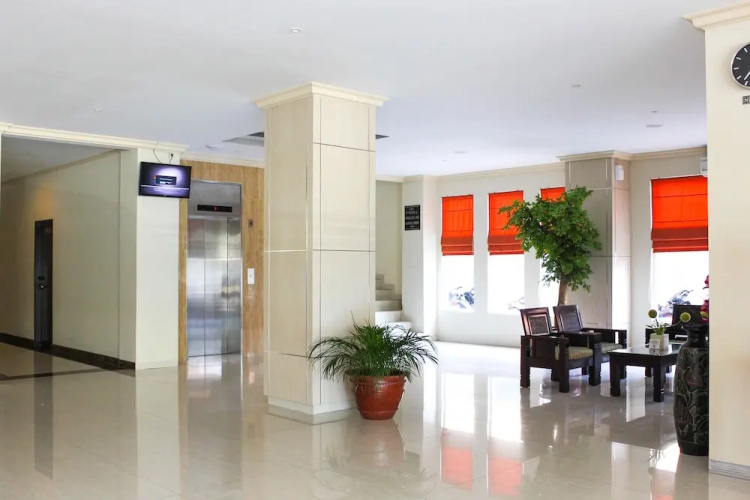Puri Indah Hotel & Convention