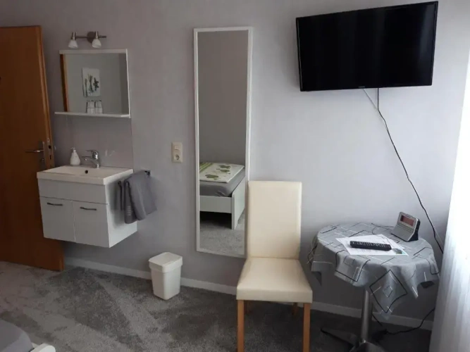 Standard Single room