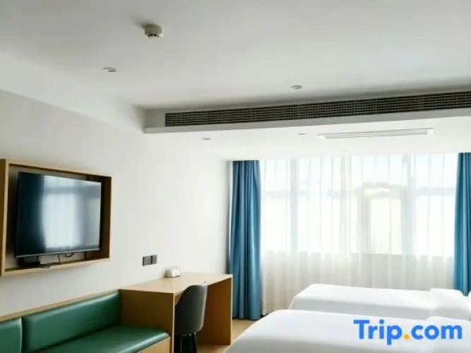 Business Triple room