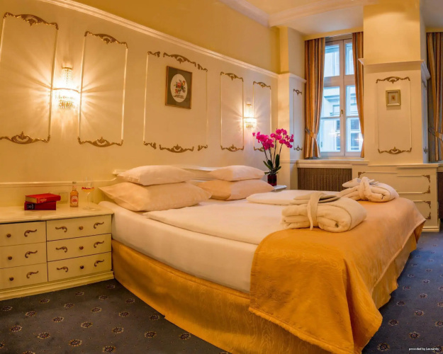 Schlosshotel Römischer Kaiser