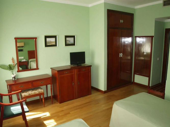 Hotel Serit