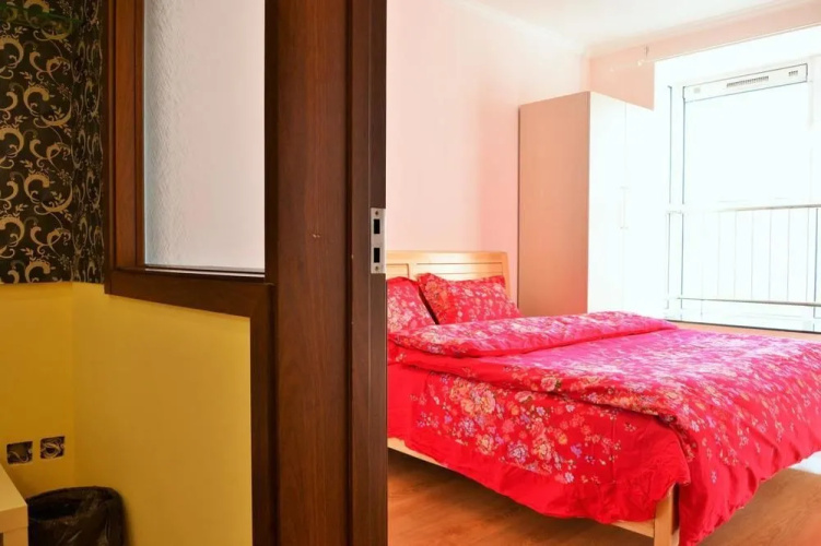 Seven Days Apartment