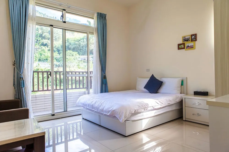 Fully B&B