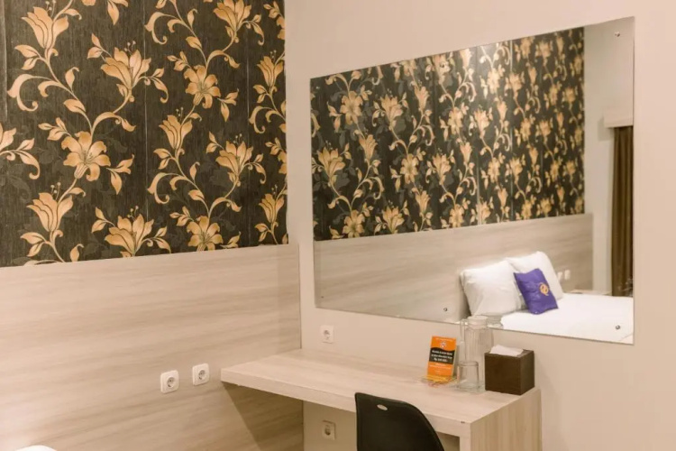 Grand Sahman Hotel