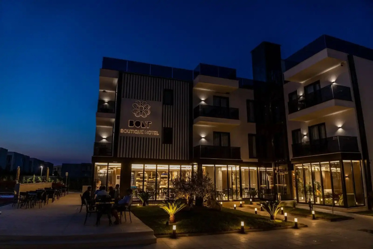 Bolt Boutique Hotel