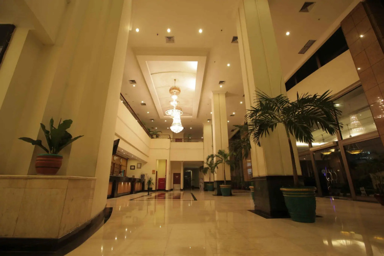 Oasis Amir Hotel