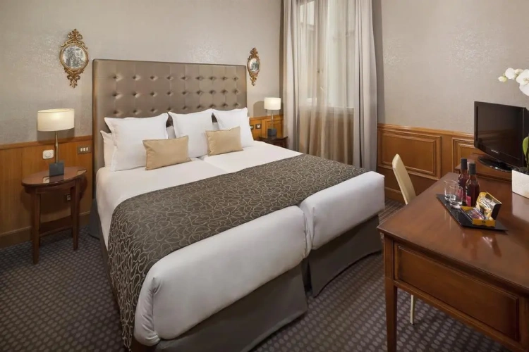 Meliá Twin room