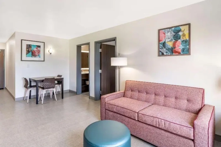 1 Bedroom Double Suite