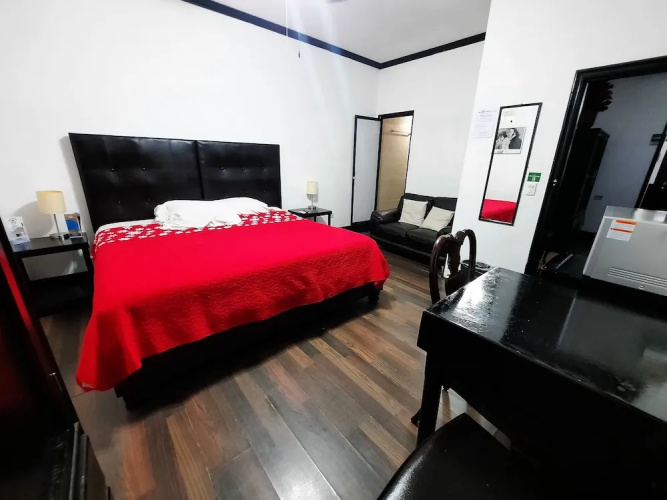 Hotel Garcias Suites