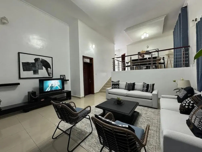 Iwacu Hotel