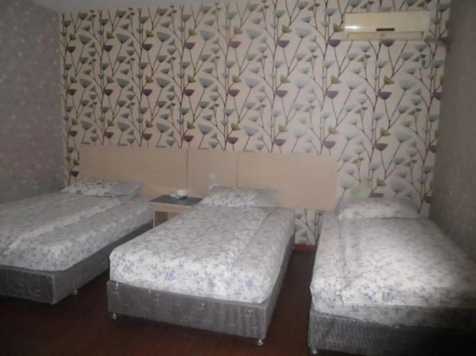 Luojing Business Hotel