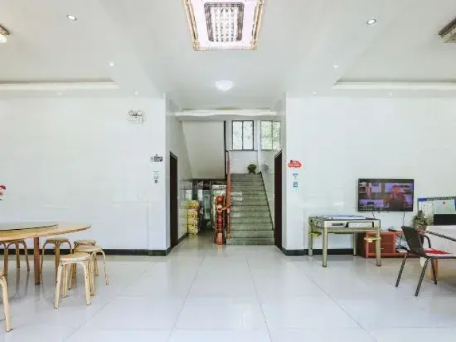 Jiali Farmhouse