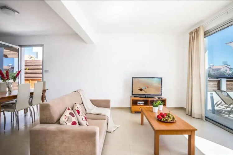 Villa White Moonflower