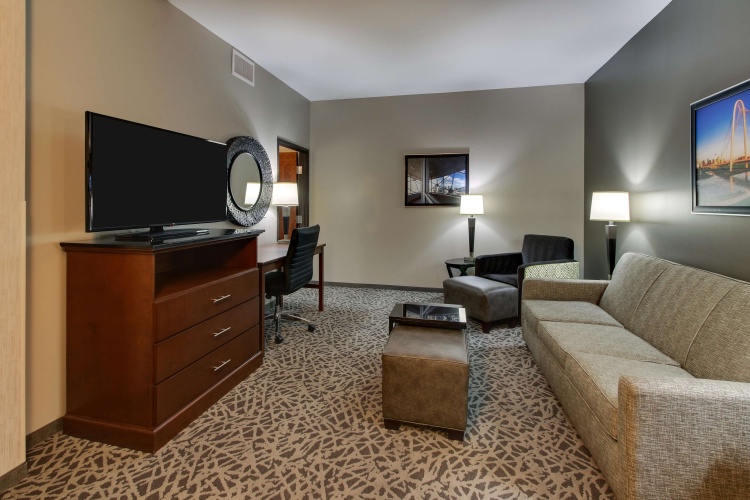 2 Bedrooms Quadruple Suite