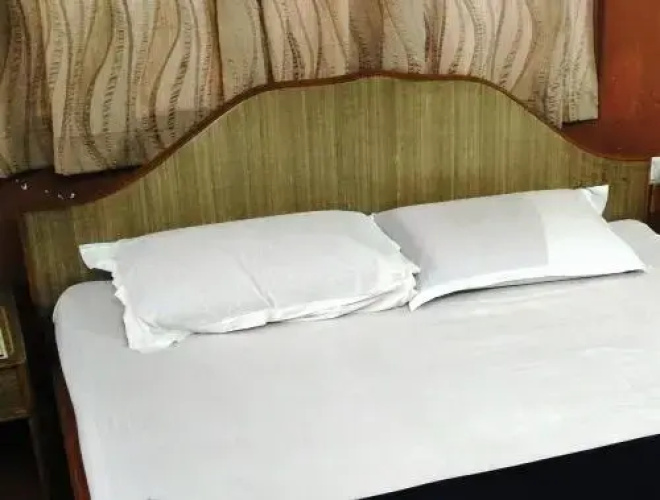 Hotel Aasthaa