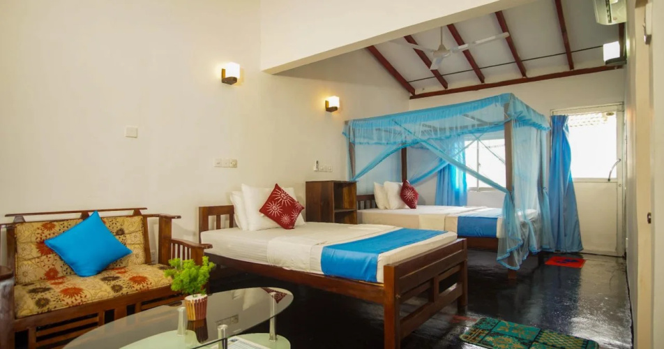 Dinsara Pearl Villa