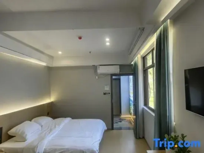 Standard Double room with river view