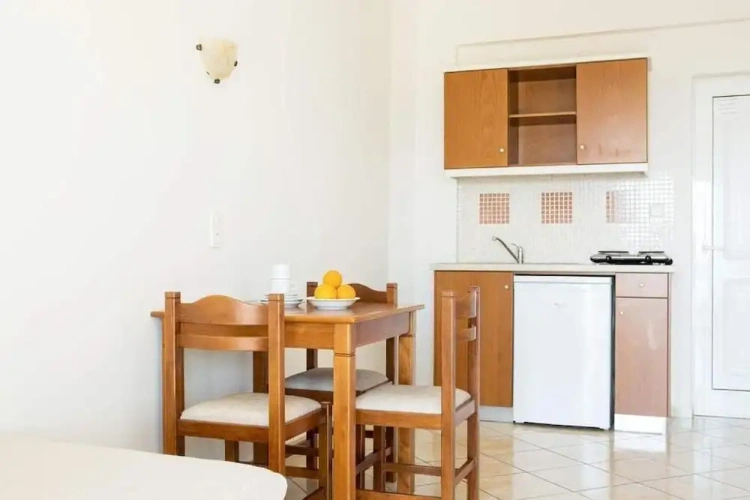2 Bedrooms Apartment with balcony and with bay view