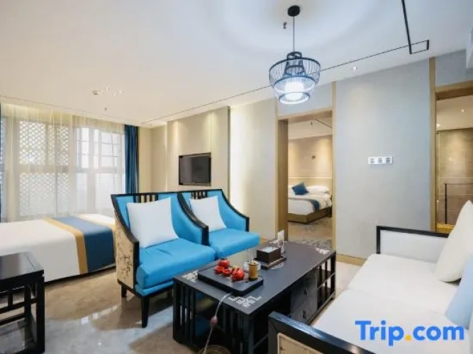 2 Bedrooms Suite